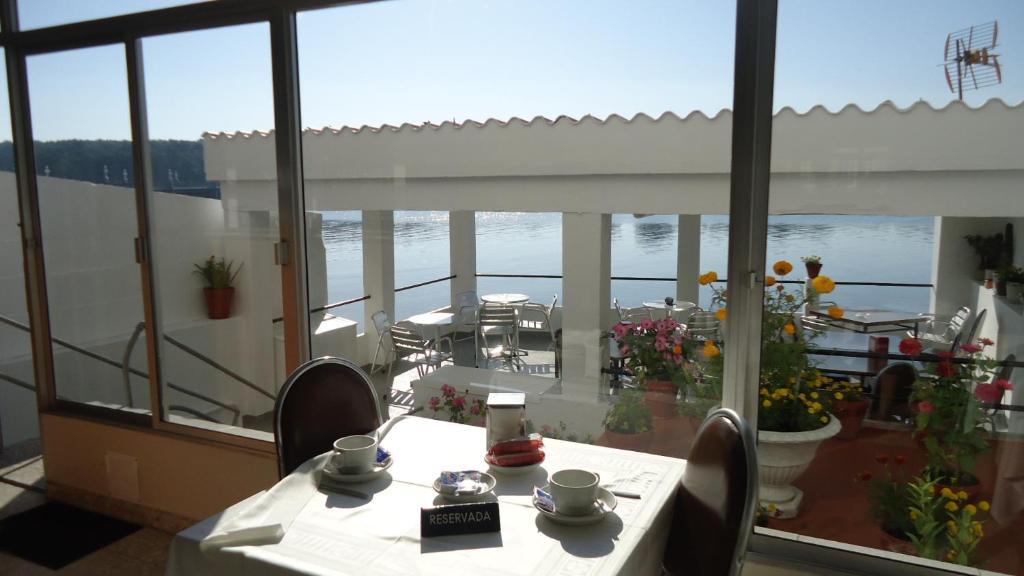 Hostal Miramar O Grove Exterior foto